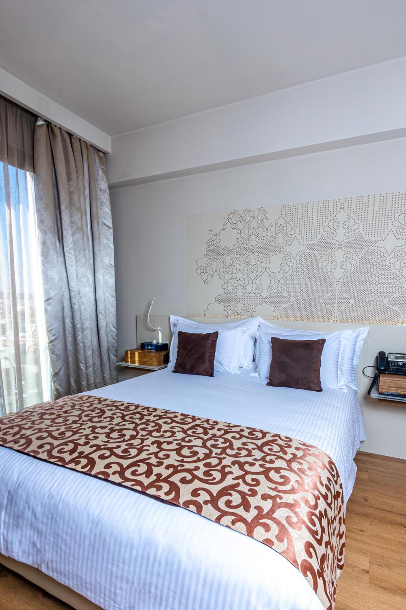 Hotel Kenzi Sidi Maarouf Casablanca Exterior foto